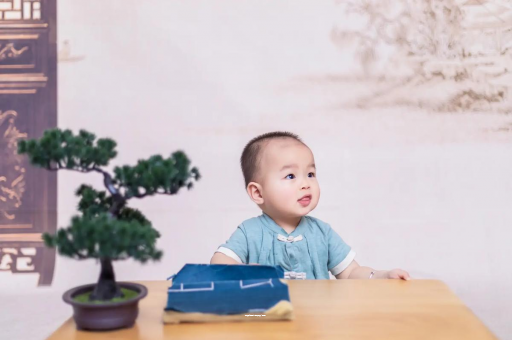 丽江宝宝肠胃炎吃什么食物 丽江宝宝肠胃炎吃什么食物